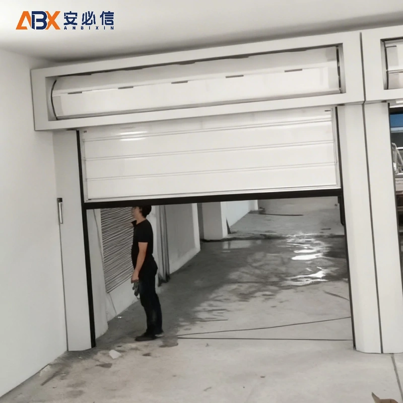 中卫铝质快速门